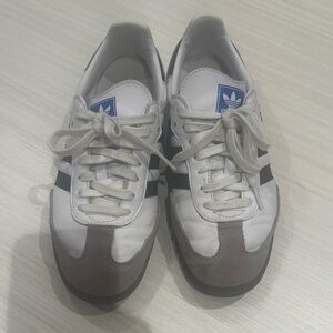 Adidas Men's White and Black Sneakers